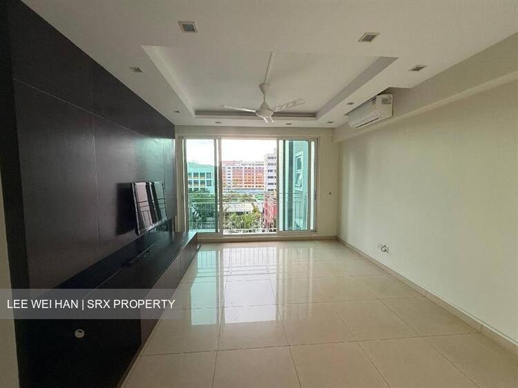 The Esparis (D18), Condominium #496786031